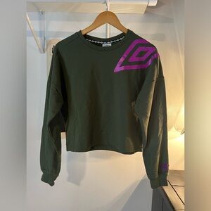 Umbro cropped olive green purple logo Sweatshirt medium crew neck longsleeve
